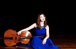 Cellistin Julia Hagen tritt bei den Neumarkter Konzertfreunden auf.